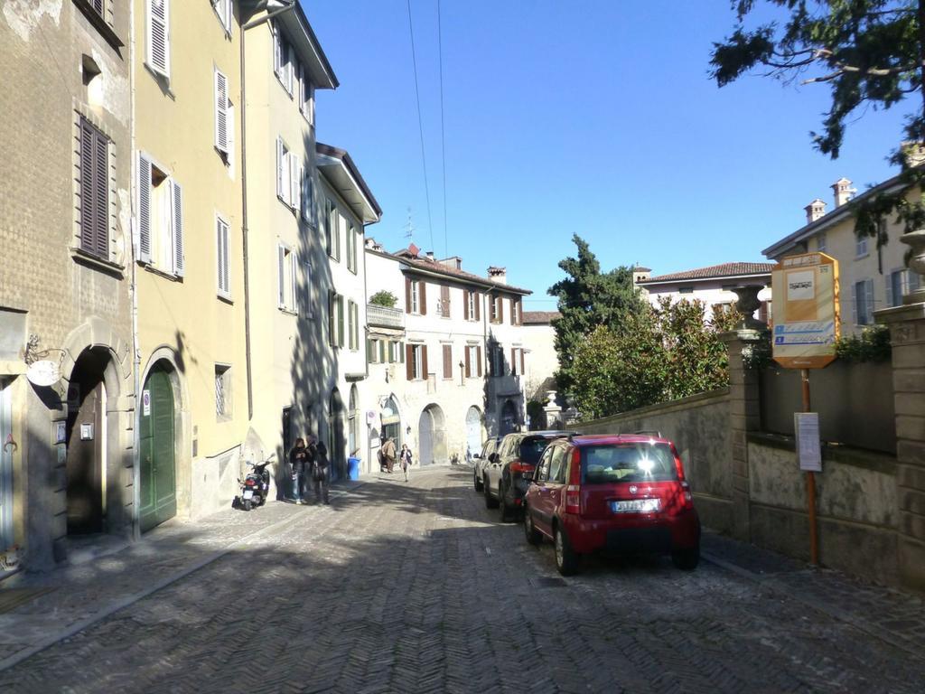 Porta Dipinta House Bergamo Alta 아파트 객실 사진